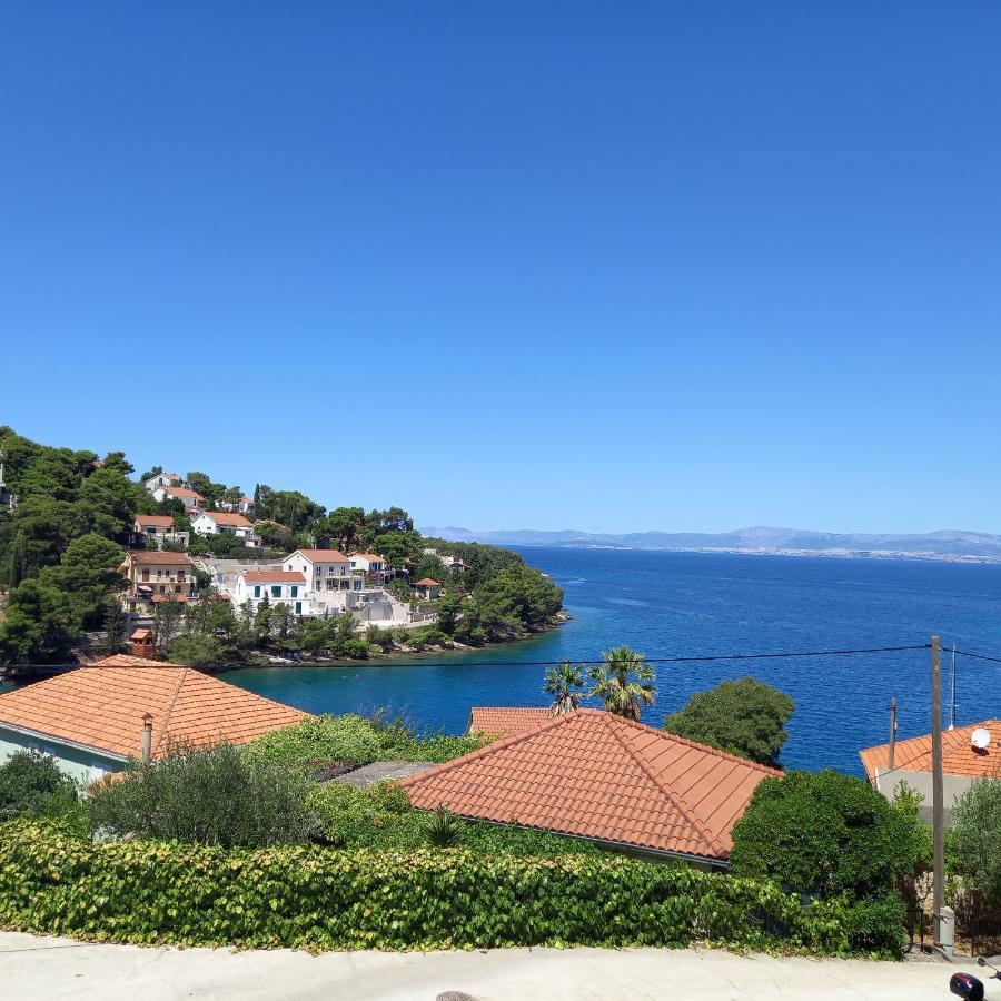 Villa Kuca Za Odmor Skalina - Sea View Splitska Exterior foto